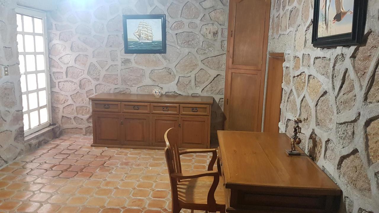 Casa Camino Rotario Homestay *